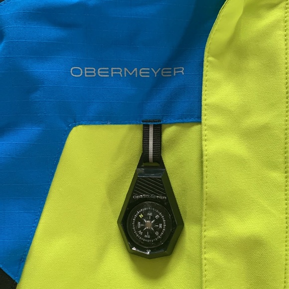 Obermeyer boys ski jacket with removable hood - Picture 2 of 4